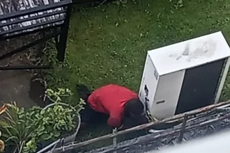 Salvador: Homem é detido após tentar invadir sede de secretaria municipal no Comércio