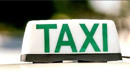 Salvador lança maior chamamento público para táxis com 600 autorizações