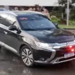 Bolsonaro recebe alta hospitalar e retorna à custódia da PF