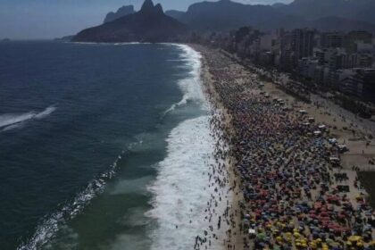 Buscas por voos para o Brasil disparam após anúncio de isenção de visto para turistas chineses