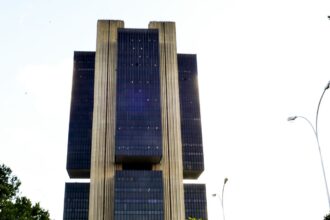 Com quórum desfalcado, Copom decide se mantém Taxa Selic