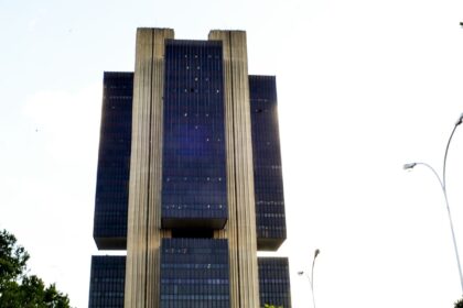 Com quórum desfalcado, Copom decide se mantém Taxa Selic