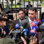 Flávio ironiza Michelle sobre candidatura presidencial: 'Não rodei o Brasil para isso'