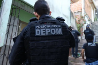 Homem é preso na Bahia por agredir mulher e asfixiar bebê