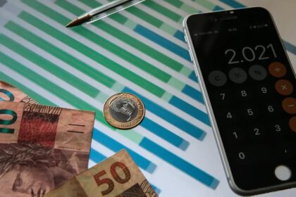 IPCA vai a 0,33% em dezembro e fecha 2025 em 4,26%, abaixo da meta
