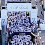 Mais de 10 mil participam de corrida com Bell Marques em Salvador