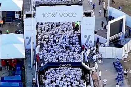 Mais de 10 mil participam de corrida com Bell Marques em Salvador