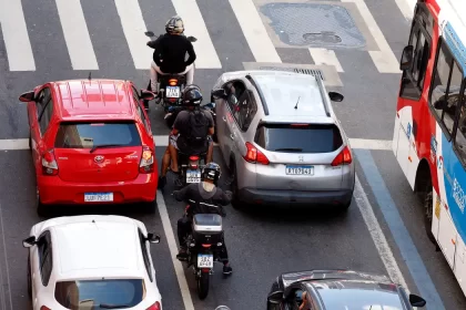 Novas regras para ciclomotores já estão em vigor no Brasil