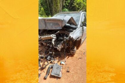 Protesto em Valença pede respostas sobre acidente que matou dois jovens