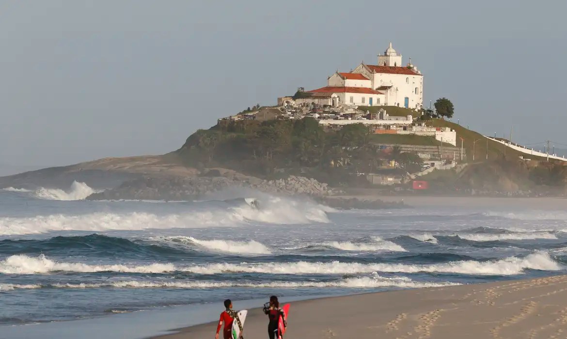 Selo Bandeira Azul vai receber inscrições de praias e marinas em abril