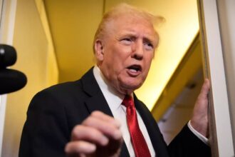 Senado dos EUA aprova resolução para barrar Trump contra Venezuela