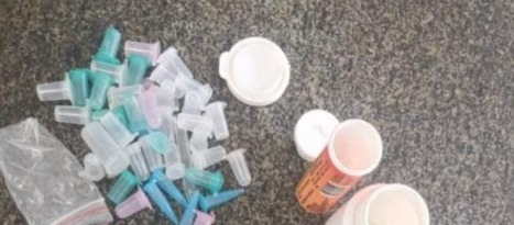 Suspeito é detido por tráfico de drogas durante rondas policiais em S. A. de Jesus