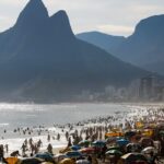 Turismo brasileiro tem faturamento recorde de R$ 185 bi em 2025