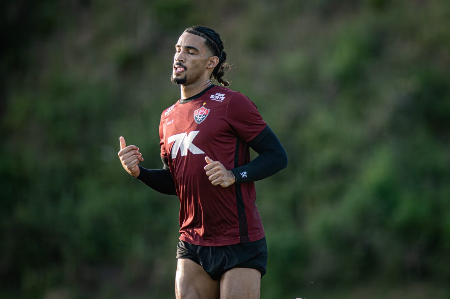 Vitória divulga programação desta terça-feira (20)