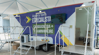 Agora Tem Especialistas inaugura unidade móvel para caminhoneiras e caminhoneiros