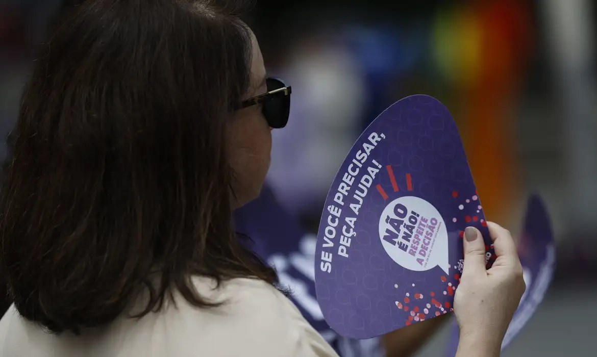 Carnaval: 80% das mulheres temem assédio e quase metade já foi vítima