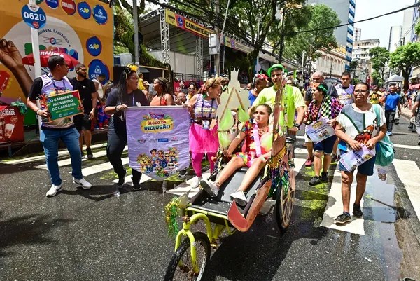 Carnaval de Salvador estreia o primeiro bloco inclusivo para PCD