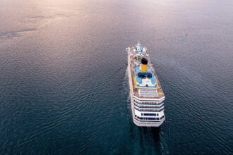 Carnaval em alto-mar: cruzeiros devem movimentar 40 mil turistas pelo Brasil