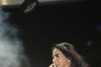 Larissa Marques abre sua maratona no Carnaval 2026 em Paripe e consolida ‘Mamãe Que Manda’ como aposta da temporada