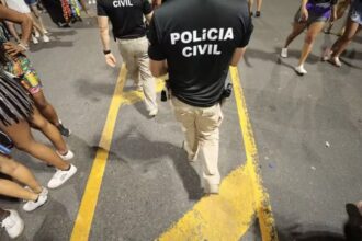 Mulher é presa suspeita de estupro de vulnerável em circuito de carnaval de Salvador