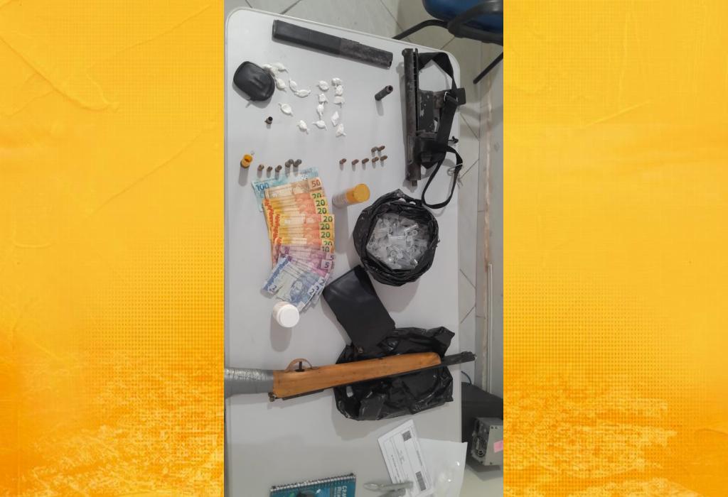 Operação policial apreende submetralhadora, drogas e prende suspeito em Castro Alves