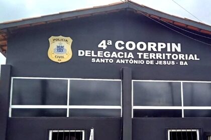 Polícia Civil prende dupla suspeita de furto a residência em Elísio Medrado