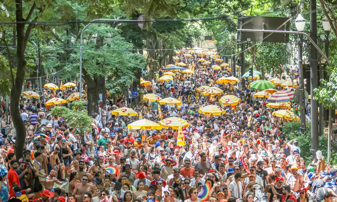 Pós-Carnaval em SP tem BaianaSystem e Daniela Mercury