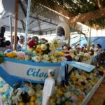 Prefeito acompanha entrega do presente de Iemanjá no Rio Vermelho