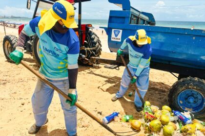 Prefeitura de Salvador intensifica limpeza das praias e realiza operação especial durante a festa de Iemanjá