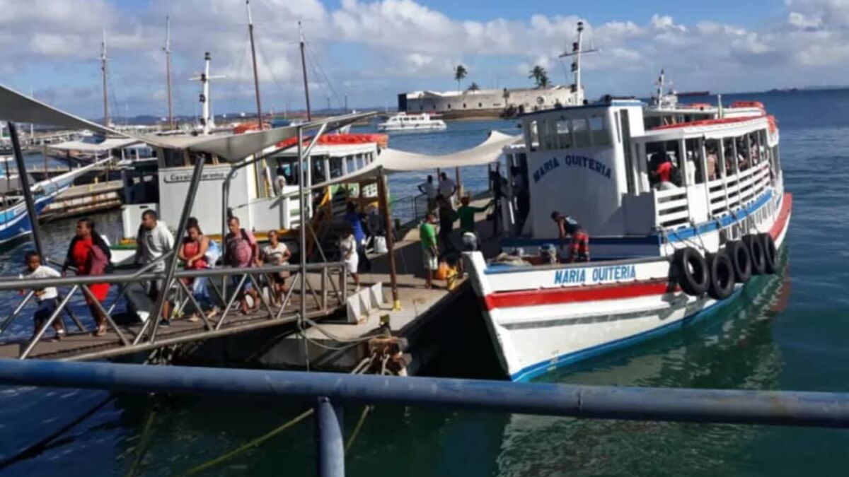 Travessia Salvador–Morro de São Paulo registra movimento tranquilo neste sábado (21)