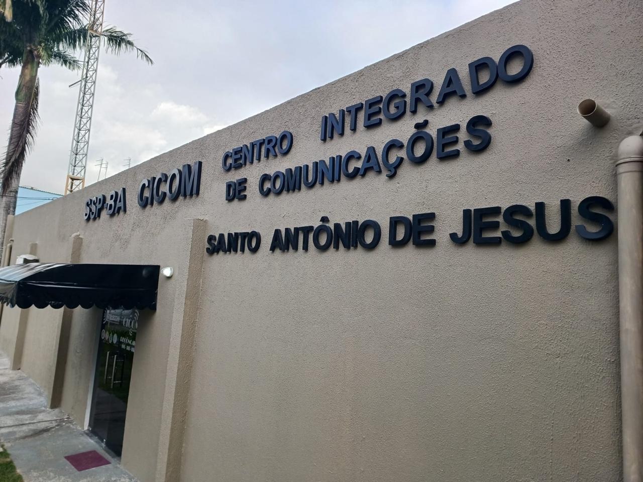 Três homens procurados pela Justiça foram localizados nas cidades de S. A. de Jesus, Cairú e Valença