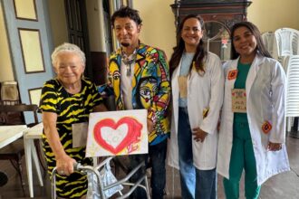 Arte, memória e afeto: intervenção psicopedagógica homenageia Salvador no Lar Franciscano