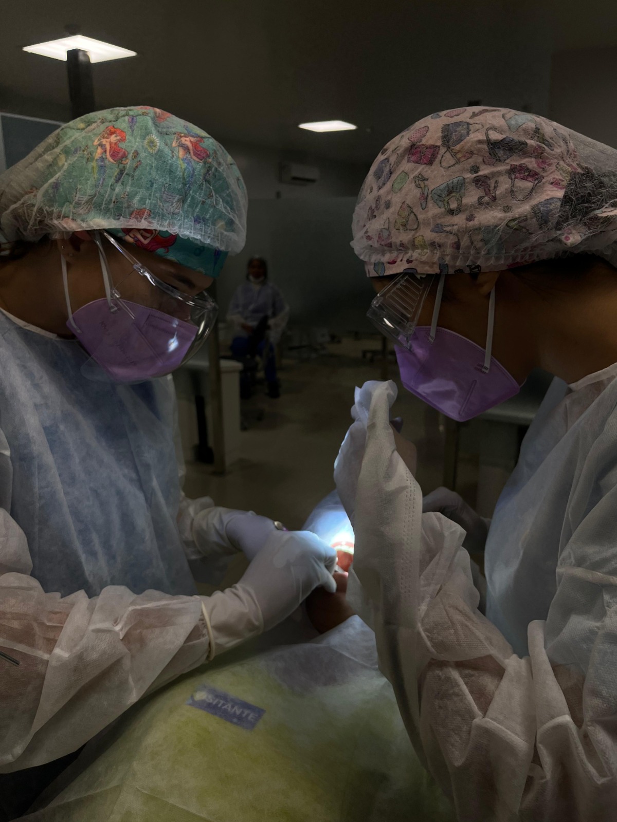 Atendimento odontológico gratuito ganha horário noturno em Salvador