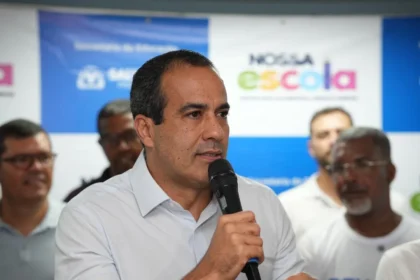 Bruno Reis confirma saída de secretários por causa das eleições