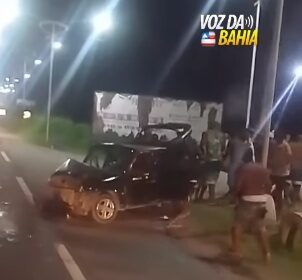 Colisão entre dois veículos é registrada na BR-101 em Santo Antônio de Jesus