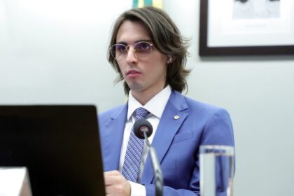 Audiência Pública – Debate sobre o transtorno do espectro autista, com ênfase na necessidade de inclusão de forma abrangente e precisa da população autista nos estudos e censos. Dep. Amom Mandel(CIDADANIA - AM)