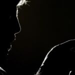 Conteúdos violentos contra a mulher viralizam na internet; saiba mais