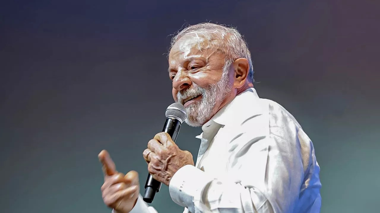 Endividamento recorde pressiona famílias e leva Lula a cobrar medidas da Fazenda