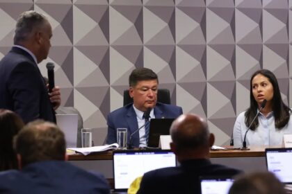 Ex-secretária do Careca do INSS diz que tinha acesso a cofre - Vídeo