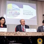 Exportações brasileiras somam US$ 26,3 bilhões em fevereiro e batem recorde para o mês