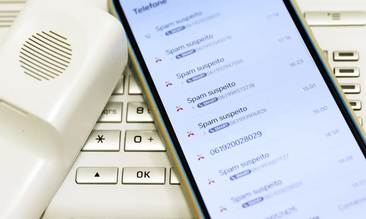 Febraban alerta para golpe de falso gerente aplicado por telefone