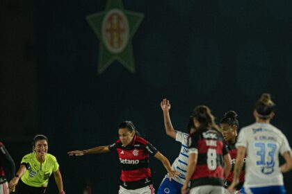Flamengo e Cruzeiro empatam na abertura da 4ª rodada do BR Feminino