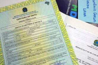 Governo do Brasil realiza entrega de certidões de óbito retificadas de vítimas da ditadura em Salvador (BA), nesta terça-feira (31)