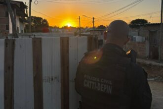 Operação da Polícia Civil prende quatro pessoas em Porto Seguro