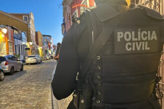 Operação prende suspeitos por tráfico em Salvador e Feira