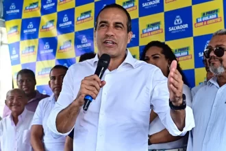 Prefeitura assina ordem de serviço para construção de camelódromo na Engomadeira