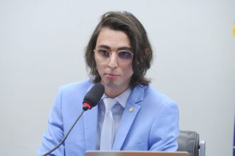 Audiência Pública - Plano de combate às queimadas, à fumaça tóxica e à estiagem nos rios Amazonas. Dep. Amom Mandel (CIDADANIA-AM)