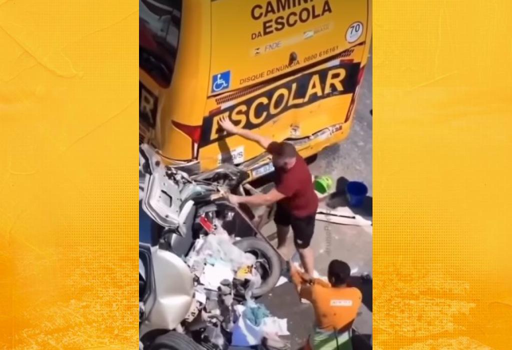 SC: Pai e filha sobrevivem após carro ser esmagado em engavetamento na BR-101