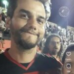 Vitória homenageia Wagner Moura com personagens nas camisas no Barradão
