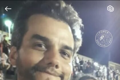Vitória homenageia Wagner Moura com personagens nas camisas no Barradão